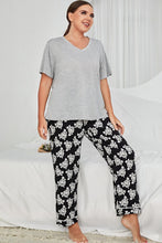 Load image into Gallery viewer, Plus Size V-Neck Tee and Floral Pants Lounge Set