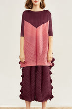 Load image into Gallery viewer, Two-Tone Accordion Pleated Top and Wide Leg Pants Set