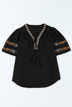 Load image into Gallery viewer, Bohemian Tassel Half Puff Sleeve Top
