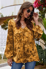 Load image into Gallery viewer, V-Neck balloon Sleeve Floral Blouse