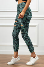 Load image into Gallery viewer, Distressed Camouflage Jeans