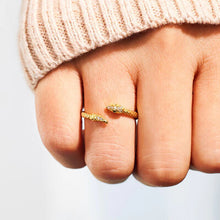Load image into Gallery viewer, Snake Shape 18K Gold-Plated Bypass Ring
