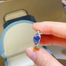 Load image into Gallery viewer, 1 Carat Moissanite Crisscross 925 Sterling Silver Ring