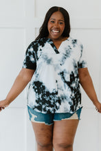Load image into Gallery viewer, Sew In Love Abstract Print Art Full Size Run Printed Notched Tee