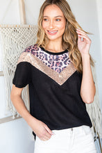 Load image into Gallery viewer, Leopard Chevron Round Neck Top