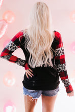 Load image into Gallery viewer, Plaid Leopard Heart Round Neck T-Shirt