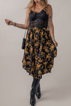 Load image into Gallery viewer, Floral Buttoned Ruffle Hem Skirt