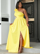 Load image into Gallery viewer, Plus Size Flower Detail Cutout One-Shoulder Split Dress