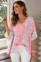 Load image into Gallery viewer, Mixed Print V-Neck Blouse