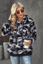 Load image into Gallery viewer, Camouflage Half Zip Fuzzy Hoodie