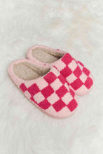 Load image into Gallery viewer, Melody Checkered Print Plush Slide Slippers