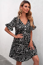 Load image into Gallery viewer, Leopard Ruffled Dress with Buttons