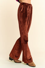 Load image into Gallery viewer, Davi &amp; Dani Elastic Waist Knit Flare Pants
