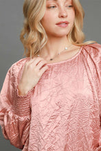 Load image into Gallery viewer, Umgee Wrinkled Round Neck Lantern Sleeve Blouse
