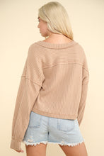 Load image into Gallery viewer, VERY J Exposed Seam V-Neck Ribbed Knit Top
