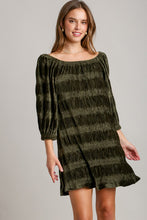 Load image into Gallery viewer, Umgee Off-Shoulder Balloon Sleeve Velvet Mini Dress
