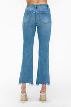Load image into Gallery viewer, bytos Raw Hem Distressed Mid Rise Crop Jeans
