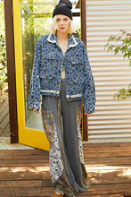 Load image into Gallery viewer, POL Flower Textured Raw Hem Long Sleeve Denim Jacket
