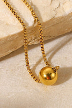 Load image into Gallery viewer, 18K Gold-Plated Round Shape Pendant Necklace
