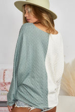 Load image into Gallery viewer, BiBi Twist Front Contrast Cable Knit Top

