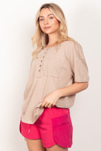 Load image into Gallery viewer, VERY J Twisted Sleeve Band Half Button Top

