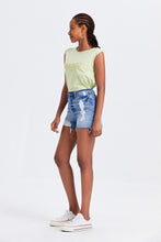 Load image into Gallery viewer, BAYEAS High Rise Bandless Denim Shorts

