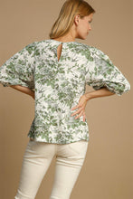 Load image into Gallery viewer, Umgee Floral Pleated Detail Lace Trim Sleeve Blouse
