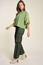 Load image into Gallery viewer, Davi &amp; Dani Flap Pocket Mid Rise Cargo Pants
