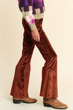 Load image into Gallery viewer, Davi &amp; Dani Elastic Waist Knit Flare Pants
