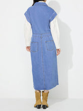 Load image into Gallery viewer, Slit Half Button Collared Neck Cap Sleeve Denim Dress
