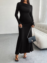 Load image into Gallery viewer, Devine Ruched Long Sleeve Maxi Dress
