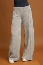 Load image into Gallery viewer, Umgee Elastic Waist Wide Leg Pants
