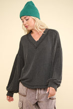 Load image into Gallery viewer, VERY J Two Tone Ribbed V-Neck Exposed Seam Top
