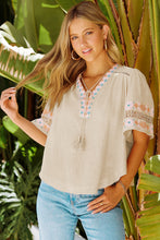 Load image into Gallery viewer, Bohemian Tassel Half Puff Sleeve Top
