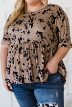 Load image into Gallery viewer, Plus Size Printed Babydoll Top
