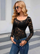 Load image into Gallery viewer, Lace Long Sleeve Cropped Top
