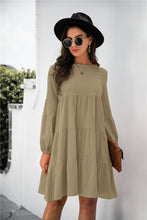 Load image into Gallery viewer, Balloon Sleeve Keyhole Tiered Dress
