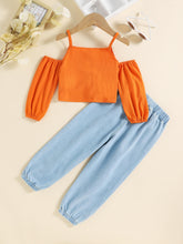 Load image into Gallery viewer, Kids Drawstring Cold-Shulder Top and Distressed Jeans Set
