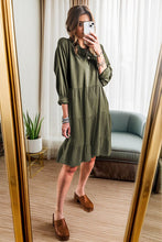 Load image into Gallery viewer, Textured Round Neck Tiered Dress
