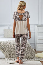 Load image into Gallery viewer, Leopard Splicing Short Sleeve Two Pieces Loungewear
