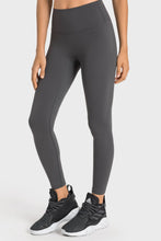 Load image into Gallery viewer, High-Rise Wide Waistband Yoga Leggings
