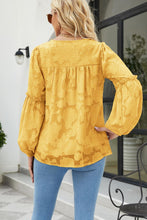 Load image into Gallery viewer, Applique Frill Trim Gathered Detail Blouse
