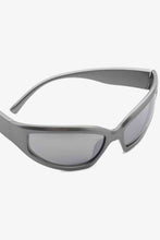 Load image into Gallery viewer, UV400 Polycarbonate Cat-Eye Sunglasses
