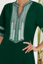 Load image into Gallery viewer, Contrast Side Slit Half Sleeve Dress

