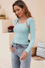 Load image into Gallery viewer, Scoop Neck Long Sleeve Knit Top
