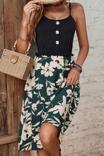 Load image into Gallery viewer, Two-Tone Decorative Button Frilled Dress
