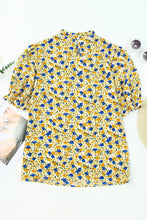 Load image into Gallery viewer, Floral Puff Sleve Keyhole Blouse
