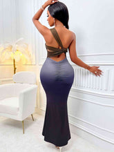 Load image into Gallery viewer, Gradient Single Shoulder Sleeveless Midi Dress
