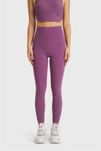 Load image into Gallery viewer, Feel Like Skin Elastic Waistband Yoga Leggings
