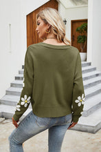 Load image into Gallery viewer, Flower Pattern Button Front Cardigan
